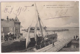 Rouen - Pendant La Tempête Barque Recevant Un Coup De Mer Dans La Passe [12494P14] - Port-en-Bessin-Huppain