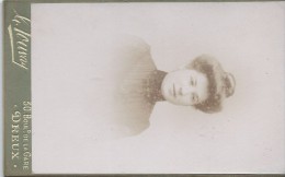 Photographie Montée Sur Carton /Visage De Femme /Touvay/DREUX/vers 1890  PHOTN27 - Old (before 1900)