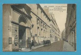 CPA 686 Rue D'Anjou Et La Mairie Du 8ème Arrondissement - Arrondissement: 08