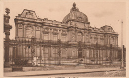 AMIENS   Somme    LE MUSEE - Amiens