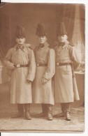 Carte Postale Photo Militaire Allemand Soldat Avec COIFFE-Casque Avec Plumeaux-Photo Mauss W. Morburg I. H. (Allemagne) - Uniformi