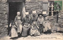 C.M.C.B      N° 402 :     Femmes Et Enfants De Plougastel - Bretagne