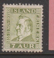 ISLANDE N° 162 7a VERT JAUNE CENTENAIRE DE LA NAISSANCE DU POETE MATTHIAS JOCHUMSON NEUF AVEC CHARNIÈRE LÉGÈRE - Unused Stamps