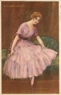 BALLERINA AGGRAZIATA IN NUVOLA DI TULLE ROSA. ELEGANTE ILLUSTRAZIONE DI TITO CORBELLA - 1918 - Corbella, T.