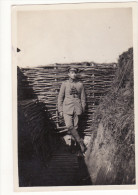 Photo 14-18 Officier Allemand Dans Une Tranchée, Wurttemberg. RIR 122 (A115, Ww1, Wk 1) - War 1914-18