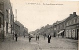 AVION RUE JULES PIERON ET LA POSTE - Avion