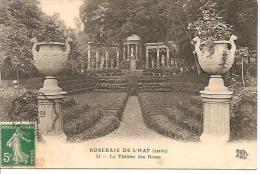 51. ROSERAIE DE L' HAY. LE THEATRE DES ROSES. - Gentilly