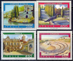 ITALIA - ITALY - PIAZZA  TOURISM  PLACES - **MNH - 1984 - Settore Alberghiero & Ristorazione