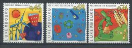 143 LUXEMBOURG 2001 - Energie Recherche Recyclage (Yvert 1489/91) Neuf (MNH) Sans Trace De Charniere - Unused Stamps