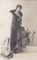 Spectacles - Belgique - Angèle Van Loo - Carte-Photo - Soprano - Signed Photo Postcard - Autographe - Opera