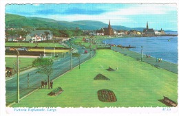 RB 1050 - 2 X 1960's Postcards - Largs Ayrshire Scotland - Victoria Esplanade & Multiview - Ayrshire