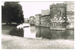 RB 1050 - Real Photo Postcard - The Castle & Moat - Beaumaris Anglesey Wales - Anglesey