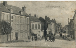 Moulins La Marche Place De  La Gendarmerie Et Grande Rue - Moulins La Marche