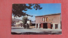 - Montana>  Virginia City   Quite Street Of Today----    --ref 1942 - Autres & Non Classés