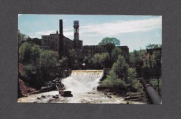 SHERBROOKE - QUÉBEC Usine Kayser (1919) Fabriquant De Gants De Soie Et Sous-vêtements Sur La Rue Frontenac à Sherbrooke - Sherbrooke