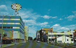 This View Shows The Famous Carter Clock On Third Avenue North Billings Montana - Billings