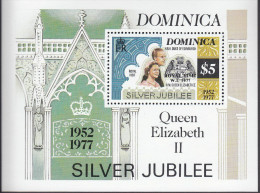 DOMINICA, 1977 JUBILEE MINISHEET O/PRINTED ROYAL VISIT WI 1977 MNH - Dominique (...-1978)