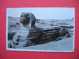 GIZA-The Sphinx - Pyramides