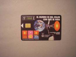 SPAIN PHONECARD / EL MUNDO ES DEL COLOR CON QUE SE MIRA - Otros & Sin Clasificación