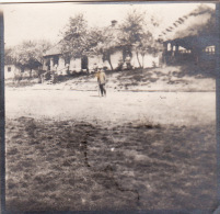 Photo Mai 1917 In WOLHYNIEN - TUMYN (Tumin, Volyns´ka Oblast) - Ansicht, RIR 122 (A115, Ww1, Wk 1) - Ukraine