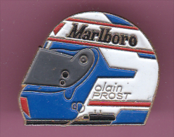 46618- Pin's.Rallye Automobile.Casques.F1.alain Prost. - Rallye