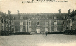 CARQUEFOU - CHATEAU DE LA SEILLERAYE - FACADE SUR COUR D'HONNEUR - Carquefou