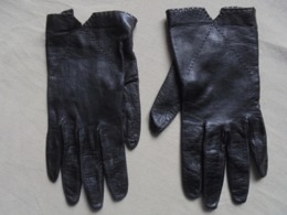 Ancien - Paire De Gants Pour Femme En Peau/cuir Noir Années 60 - 1940-1970