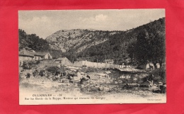 VAR 83 OLLIOULES SUR LES BORDS DE LA REPPE AVEC LAVANDIERES EN PLEINE BUGADE RIVIERE QUI TRAVERSE LES GORGES - Ollioules