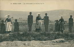 29 PLOMODIERN / Les Silhouettes Du Champ De Tir / - Plomodiern