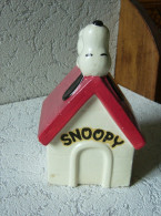 Schultz - Snoopy - Peanuts - Tirelire En Superbe état - Little Figures - Plastic