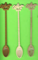 MÉLANGEURS À BOISSON - LOT DE 3 TOUILLEURS - OTTAWA, GRILL DANSANT, ST-HYACINTHE, QUÉBEC - - Swizzle Sticks