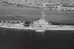 21-12-1979-ARCHIVE MILITAIRE REPORTAGE PHOTOGRAPHIQUE PHOTO PORTE-AVION"FOCH"MER-MANOEUVRE-APPONTAGE>AVION CHASSE MARINE - Bateaux