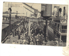 Ccarte Animée  Pauillac Embarquement Paquebot " Europe " Compagnie Maritime Chargeurs Réunis C.M.C.R Saint Nazaire 1905 - Koopvaardij