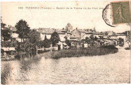CPA 86 (Vienne) Vivonne - Bassin De La Vonne Vue Du Pont Des Carmes TBE - Vivonne