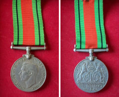 ROYAUME-UNI - Médaille DEFENCE MEDAL 1939 1945 - Gran Bretagna