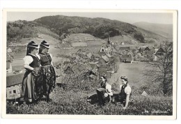 GLOTTERTAL (Allemagne) Vue Du Village Animation Joueuse D'accordéon - Glottertal