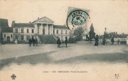Delcampe - ISSOUDUN - Palais De Justice - Issoudun