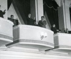 Kim Il Sung Rare Original Photo 1950s North Korea Coree Nord Propaganda Moranbong Theater Opera - Korea, North