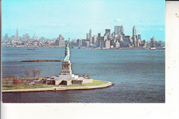 USA - NEW YORK - Statue Of Liberty, Air View - Statue De La Liberté