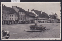 Aarberg : Platz, Brunnen 1943 (13´262) - Aarberg