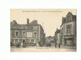 CPA 44 GUEMENE PENFAO La Rue De Redon - Guémené-Penfao