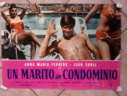 Locandine Cinema  -     Un Marito In Condominio. - Otros