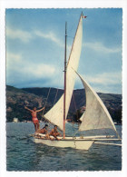 TAHITI--datée 1981--Pirogue à Balancier Avec Voile (animée), Cpsm15 X 10 N°131 éd H.Labaysse & Sons - Tahiti