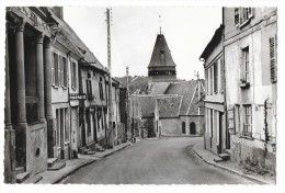 Cpsm: 60 SONGEONS (ar. Beauvais) Mairie Et Eglise (Pharmacie) - Songeons