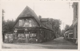 76 Seine Maritime Ouainville Le Café Houlier Et La Rue Principale Le Petit Journal Et Pub Chocolat Menier Sur La Facade - Other & Unclassified