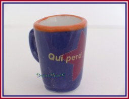 Bols Et Mugs ..9 Feves....Ref AFF ; 54-2006 ...(Pan 001 ) - Other & Unclassified