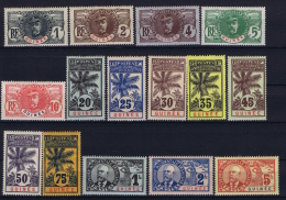 Guinee Yv Nr  33 - 47 MH/* Avec  Charnière - Unused Stamps