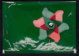 # ALITALIA Etihad Refreshing Towel Serviette Giveaway Advert Cadeaux Geschenke Luftfahrt Airlines Aviation Aereo Avion - Geschenke