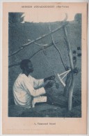 Burkina Faso - Mission D'Ouagadougou (Haute Volta) - Tisserand Mossi - N°1 - Burkina Faso