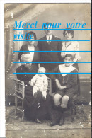Cpp Portrait De Famille PERROT Barre St Saint Aubard 3 Avril 1920 ? ( 3 Femmes Un Homme Enfant Bébé ) - Genealogia